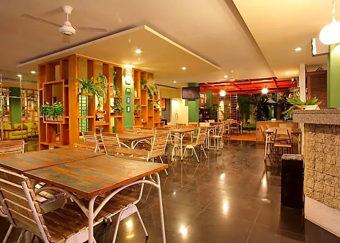 Spazzio Bali ホテル クタ