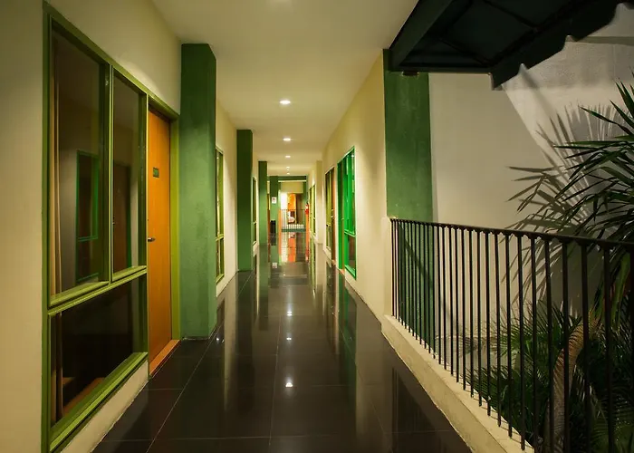 Spazzio Bali ホテル クタ